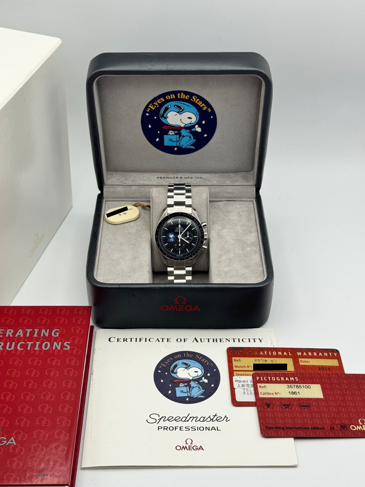 Omega Speedmaster Professional Snoopy Awards Limited Edition - 3578.51.00