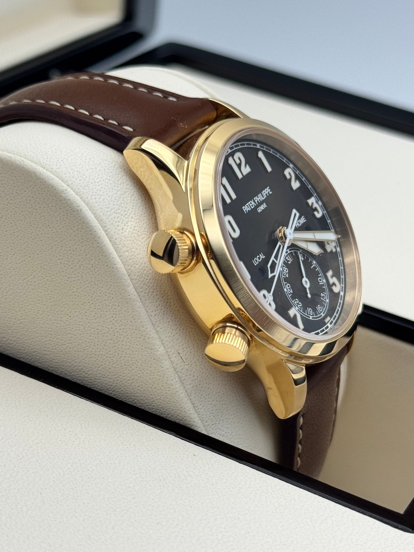 Patek Philippe Calatrava Pilot Travel Time - 7234R-001