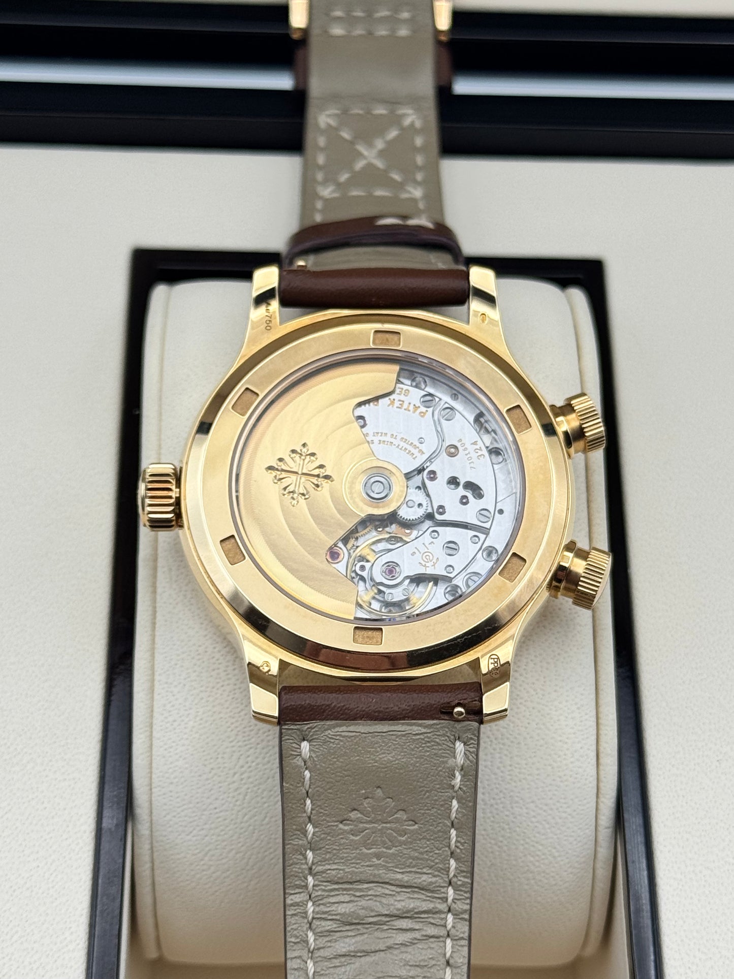 Patek Philippe Calatrava Pilot Travel Time - 7234R-001