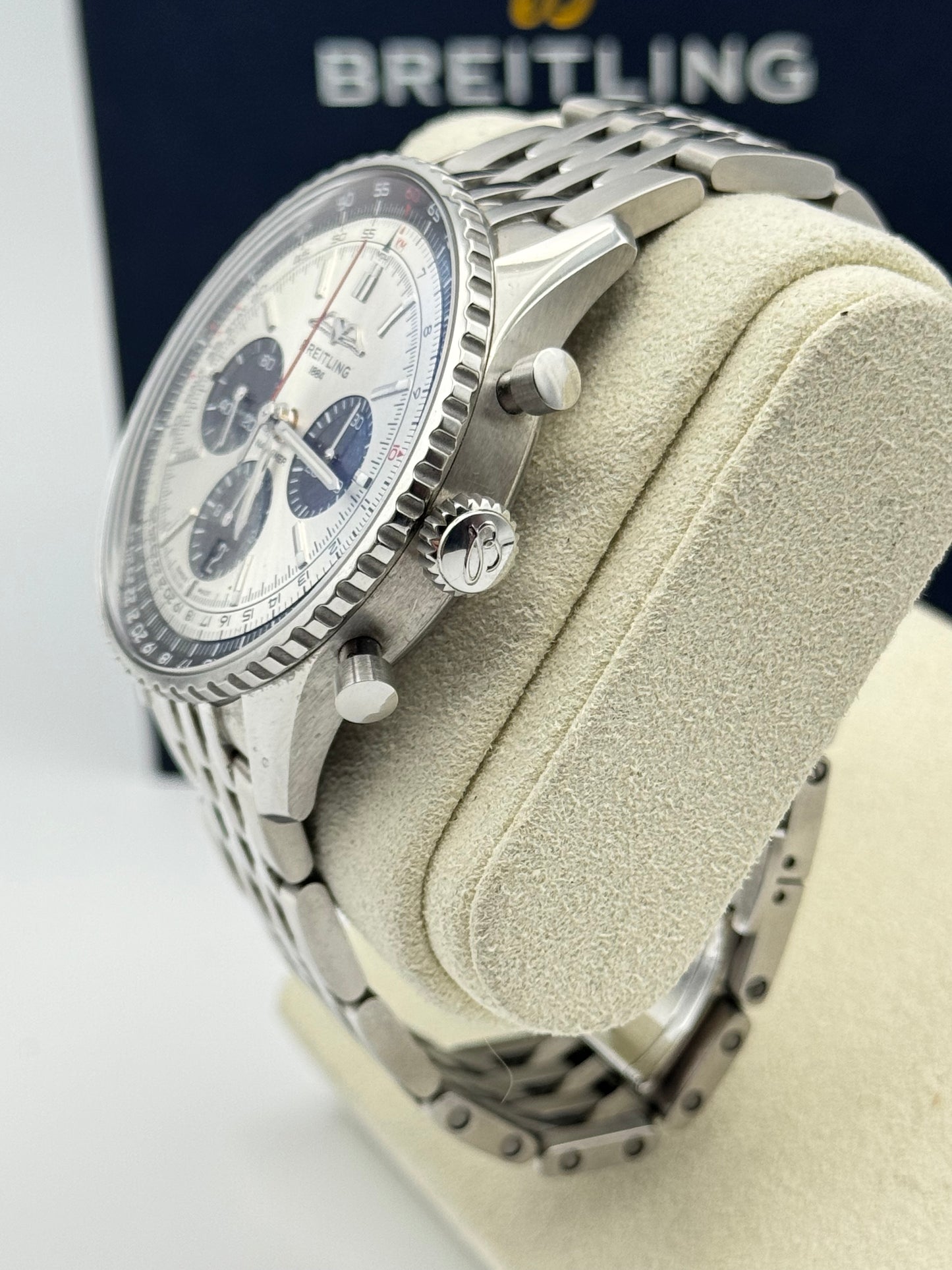 Breitling Navitimer 1 B01 Chronograph 43 - AB0138241G1A1