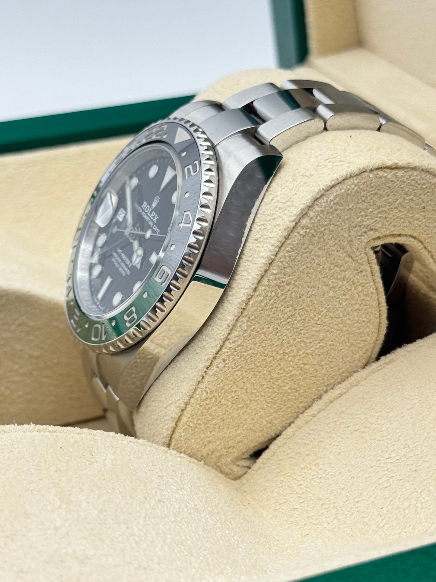Rolex GMT-Master II "Sprite" - 126720VTNR