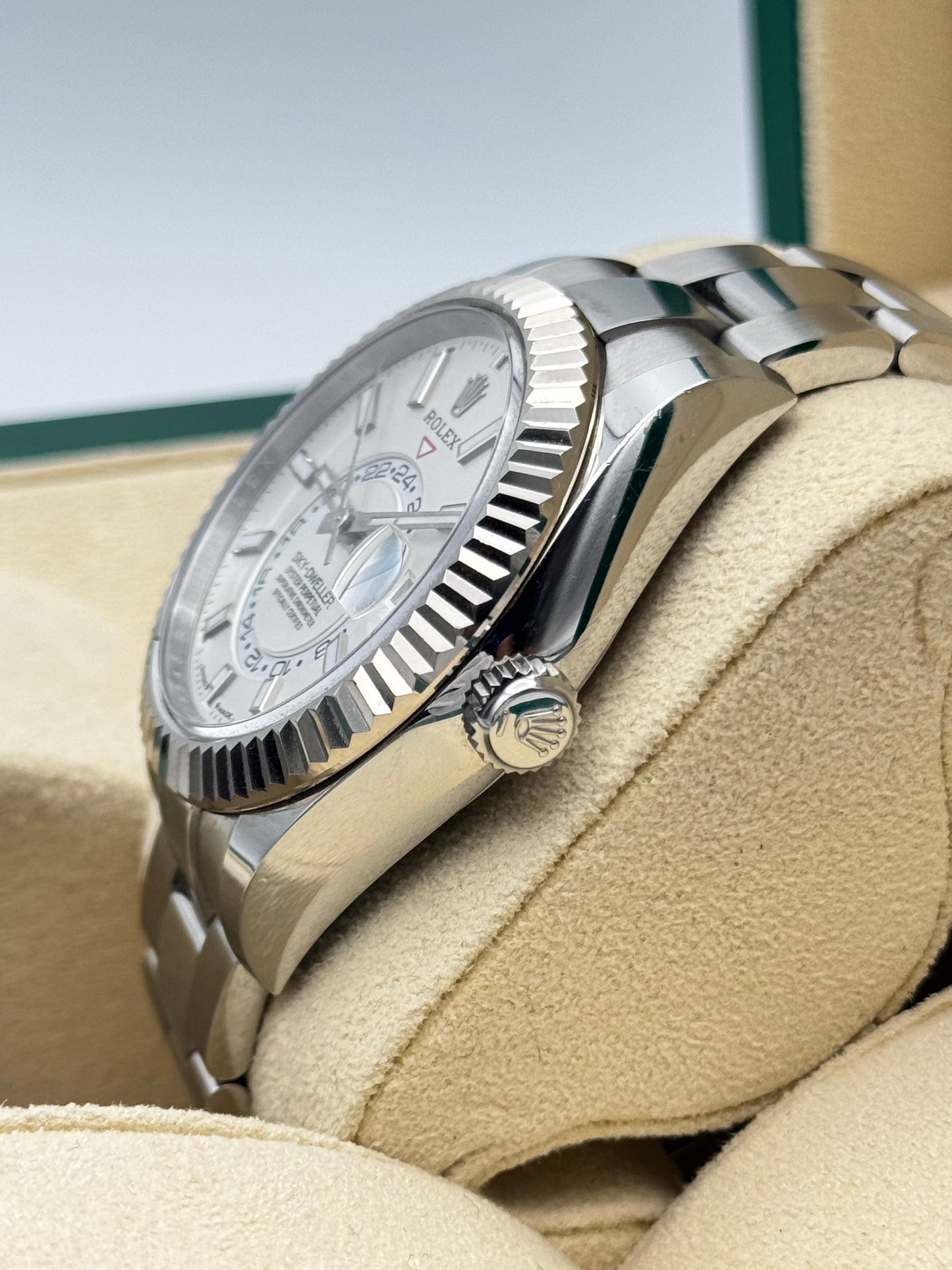 Rolex Sky-Dweller - 336934