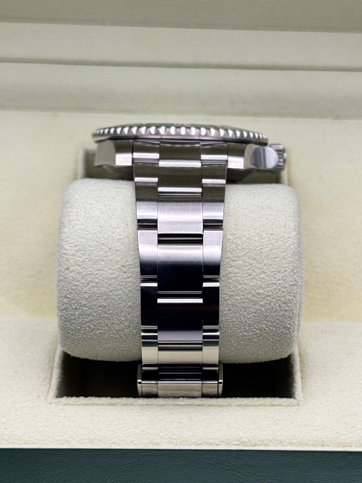 Rolex Submariner Date "Hulk" - 116610LV