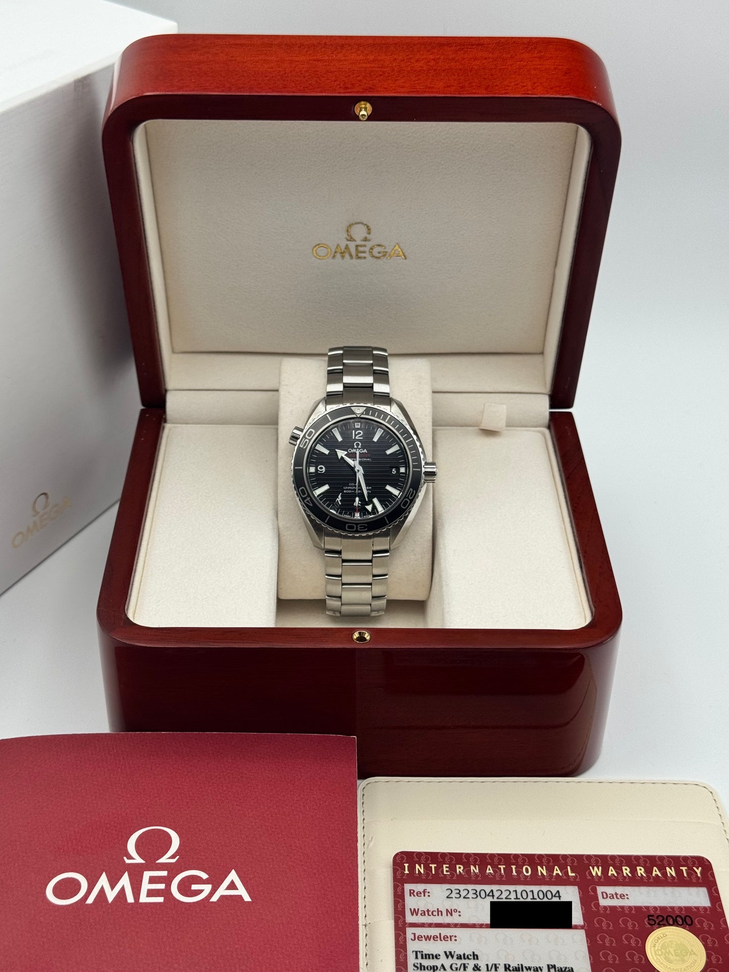 Omega Seamaster Planet Ocean Skyfall Limited - 232.30.42.21.01.004
