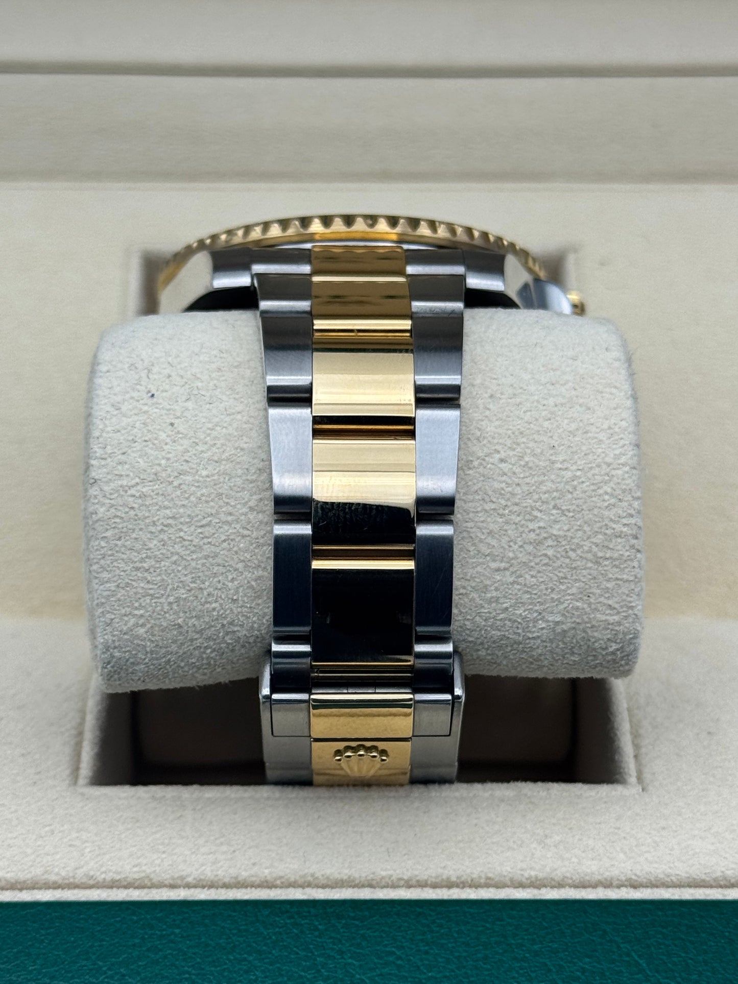 Rolex Submariner Date "Bluesy" - 116613LB