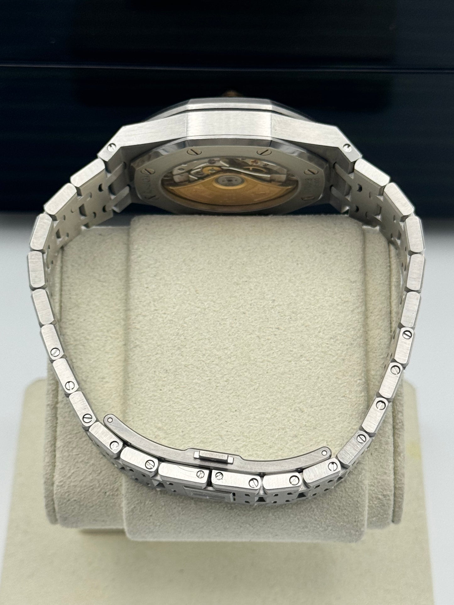 Audemars Piguet Royal Oak Selfwinding - 15450ST.OO.1256ST.01