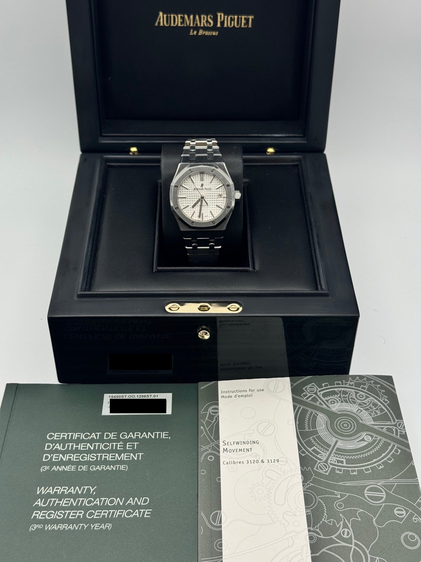 Audemars Piguet Royal Oak Selfwinding - 15450ST.OO.1256ST.01
