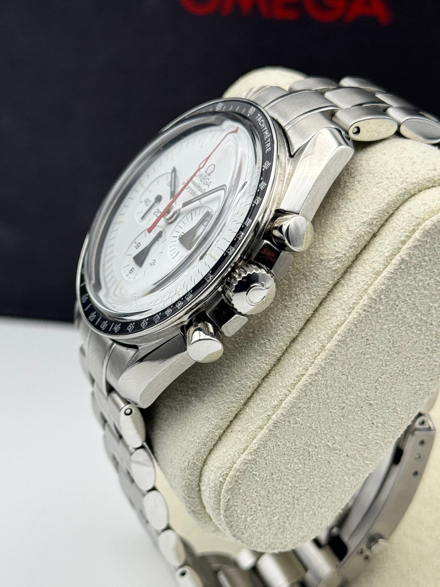 Omega Speedmaster Professional Moonwatch Alaska Project Limited - 311.32.42.30.04.001