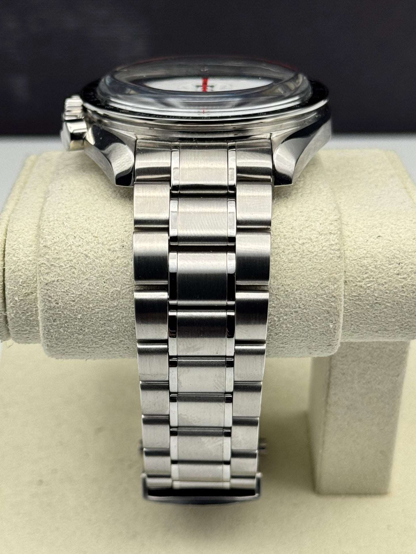 Omega Speedmaster Professional Moonwatch Alaska Project Limited - 311.32.42.30.04.001
