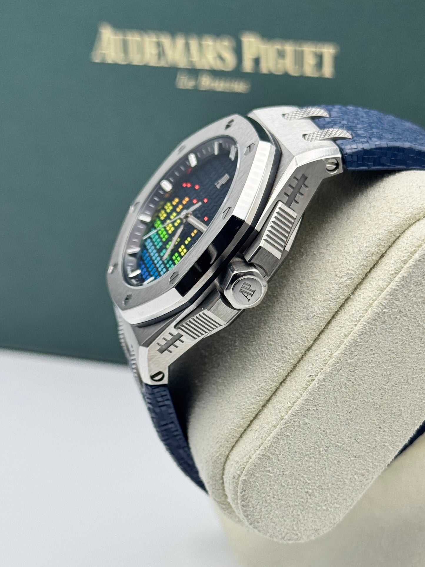 Audemars Piguet Royal Oak Offshore Selfwinding Music Edition - 77600TI.OO.A343CA.01