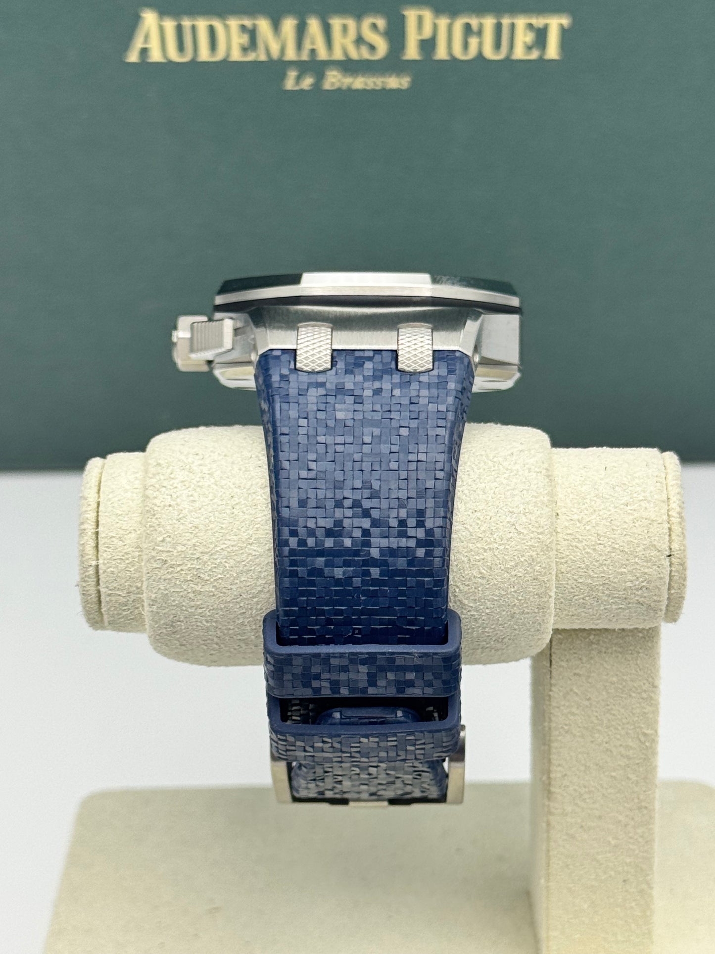 Audemars Piguet Royal Oak Offshore Selfwinding Music Edition - 77600TI.OO.A343CA.01