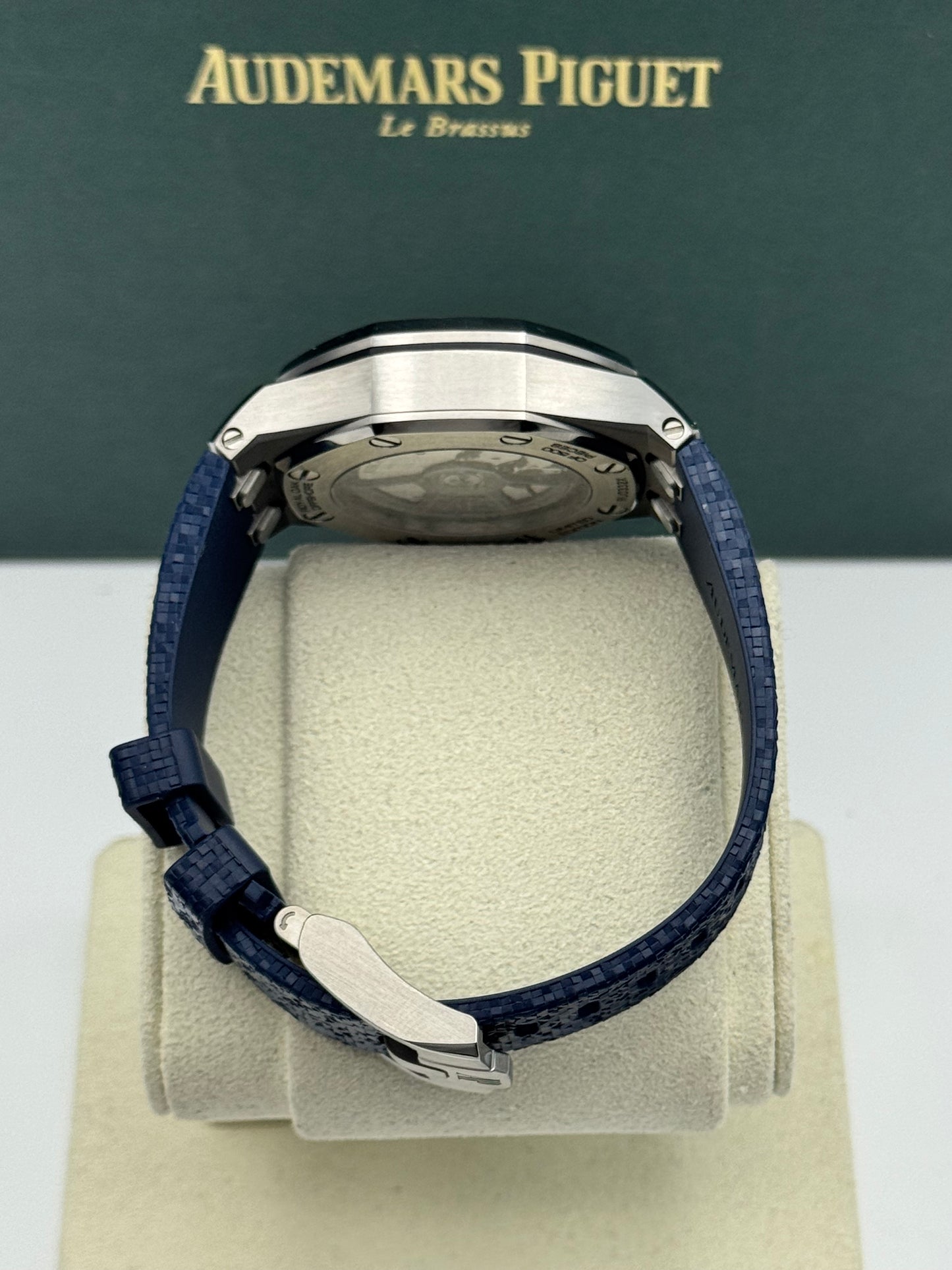 Audemars Piguet Royal Oak Offshore Selfwinding Music Edition - 77600TI.OO.A343CA.01