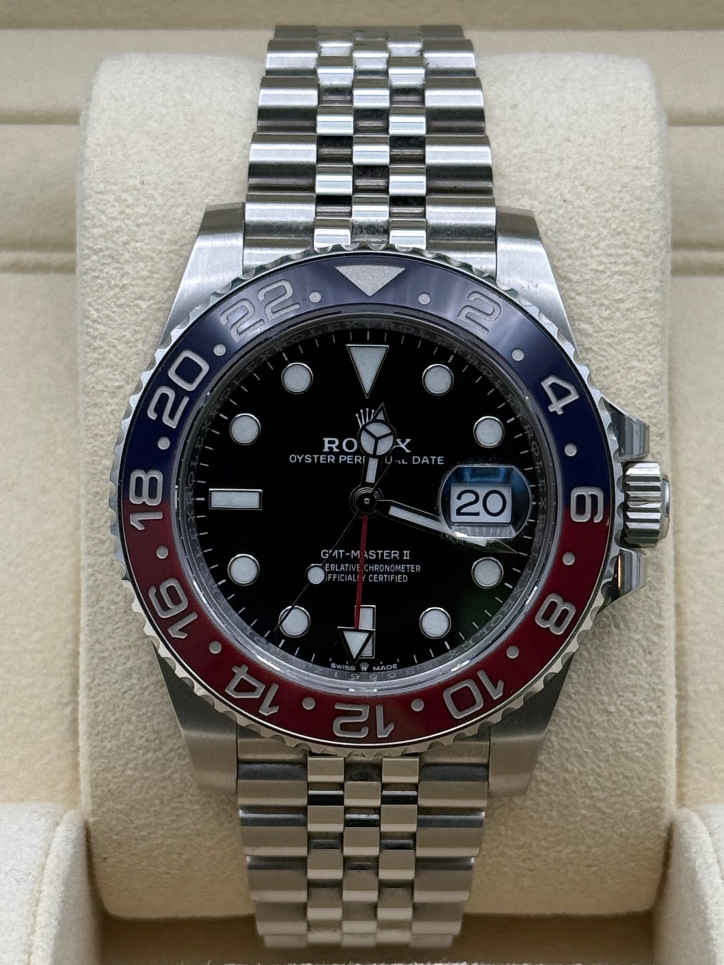 Rolex GMT-Master II "Pepsi" - 126710BLRO