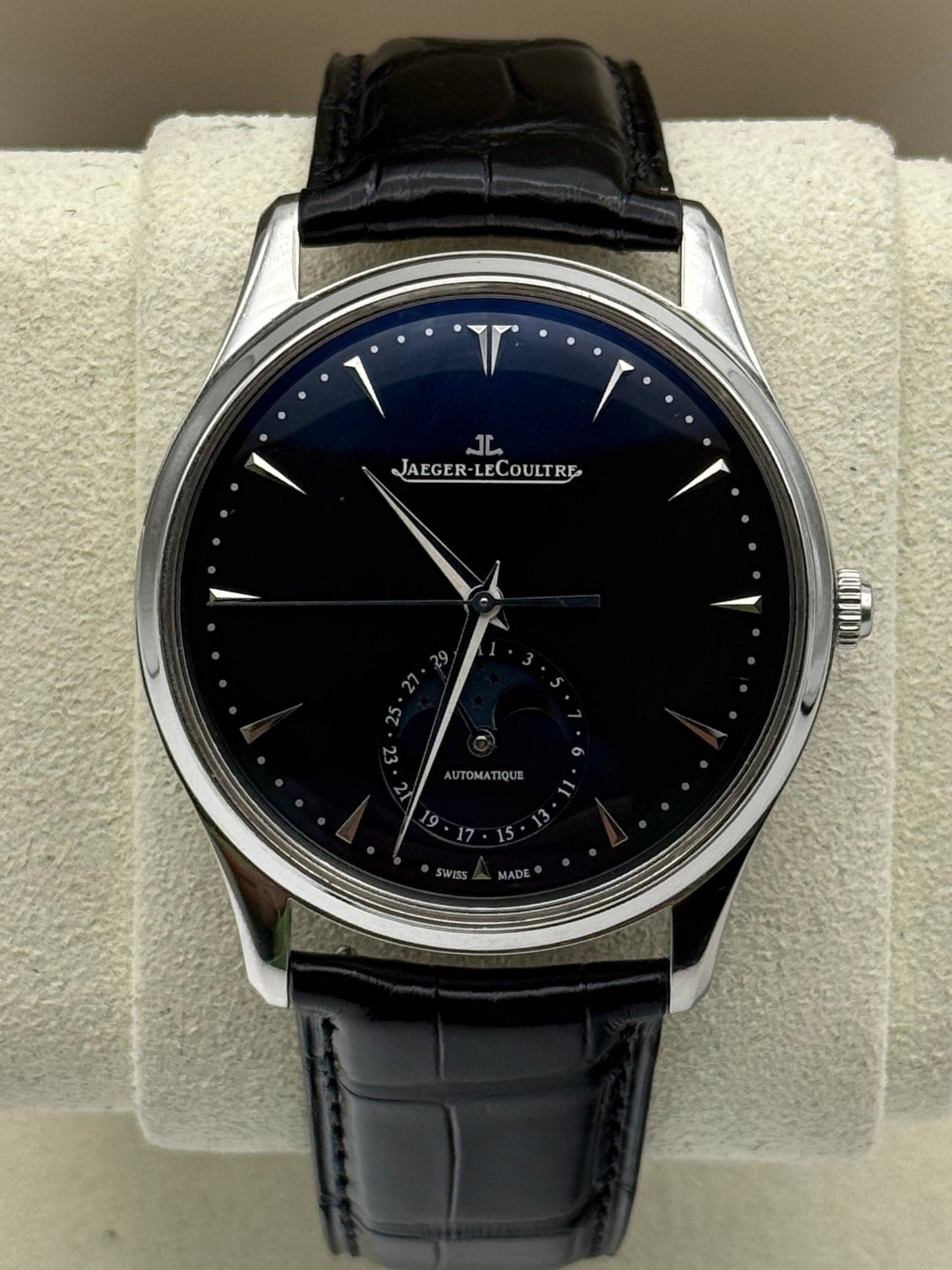 Jaeger-LeCoultre Master Ultra Thin Moon - Q1368470