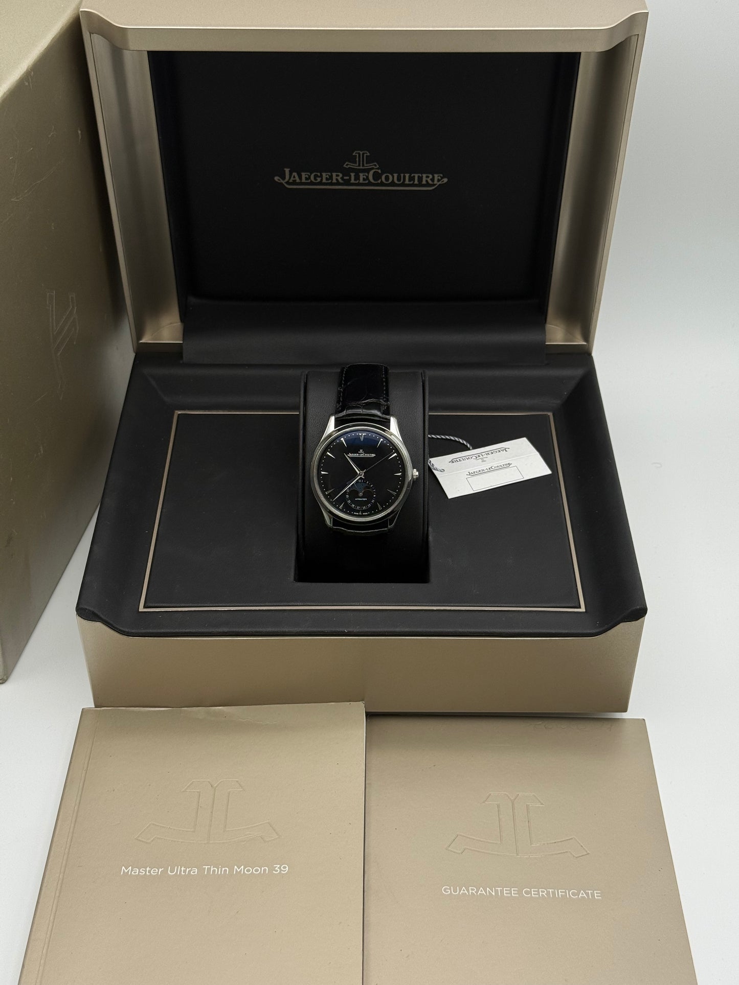Jaeger-LeCoultre Master Ultra Thin Moon - Q1368470