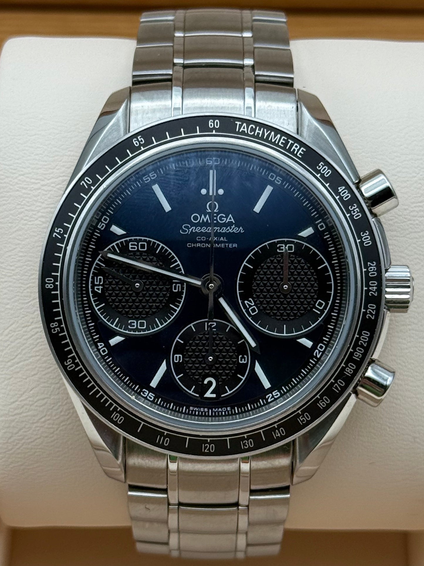 Omega Speedmaster Racing - 326.30.40.50.03.001