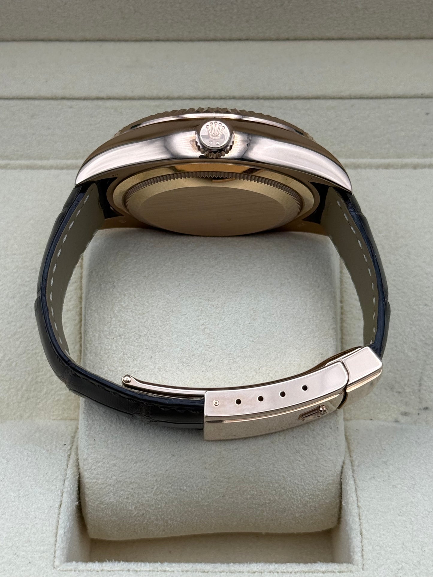 Rolex Sky-Dweller 18Kt Rosegold - 326135