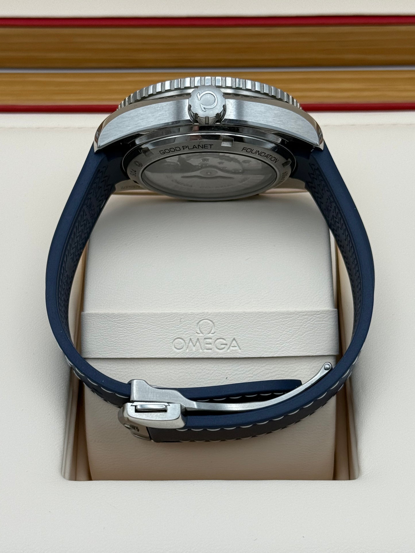 Omega Seamaster Planet Ocean 600M GMT - 232.32.44.22.03.001
