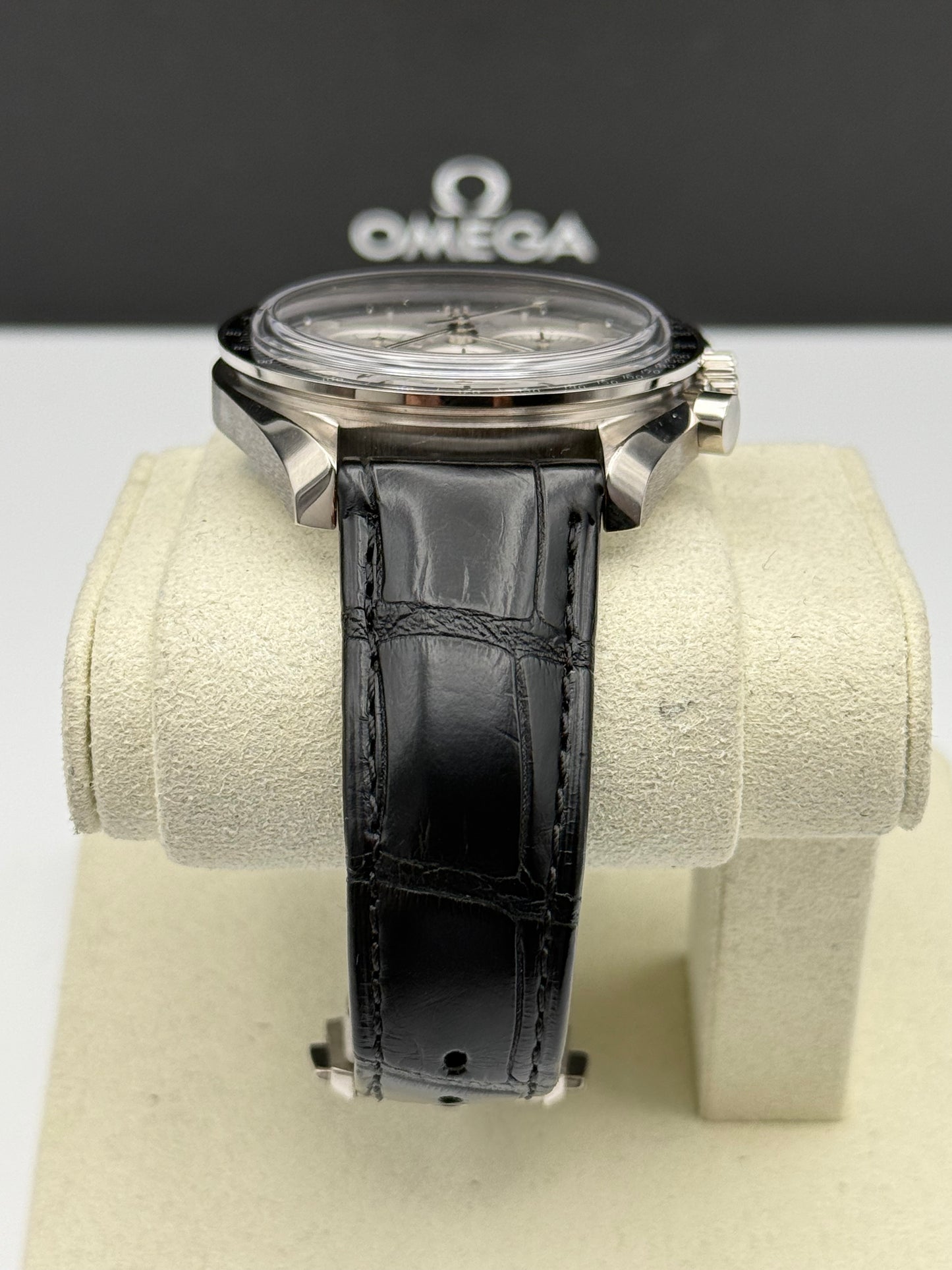 Speedmaster Professional Moonwatch 18Kt Gold - 310.63.42.50.02.001