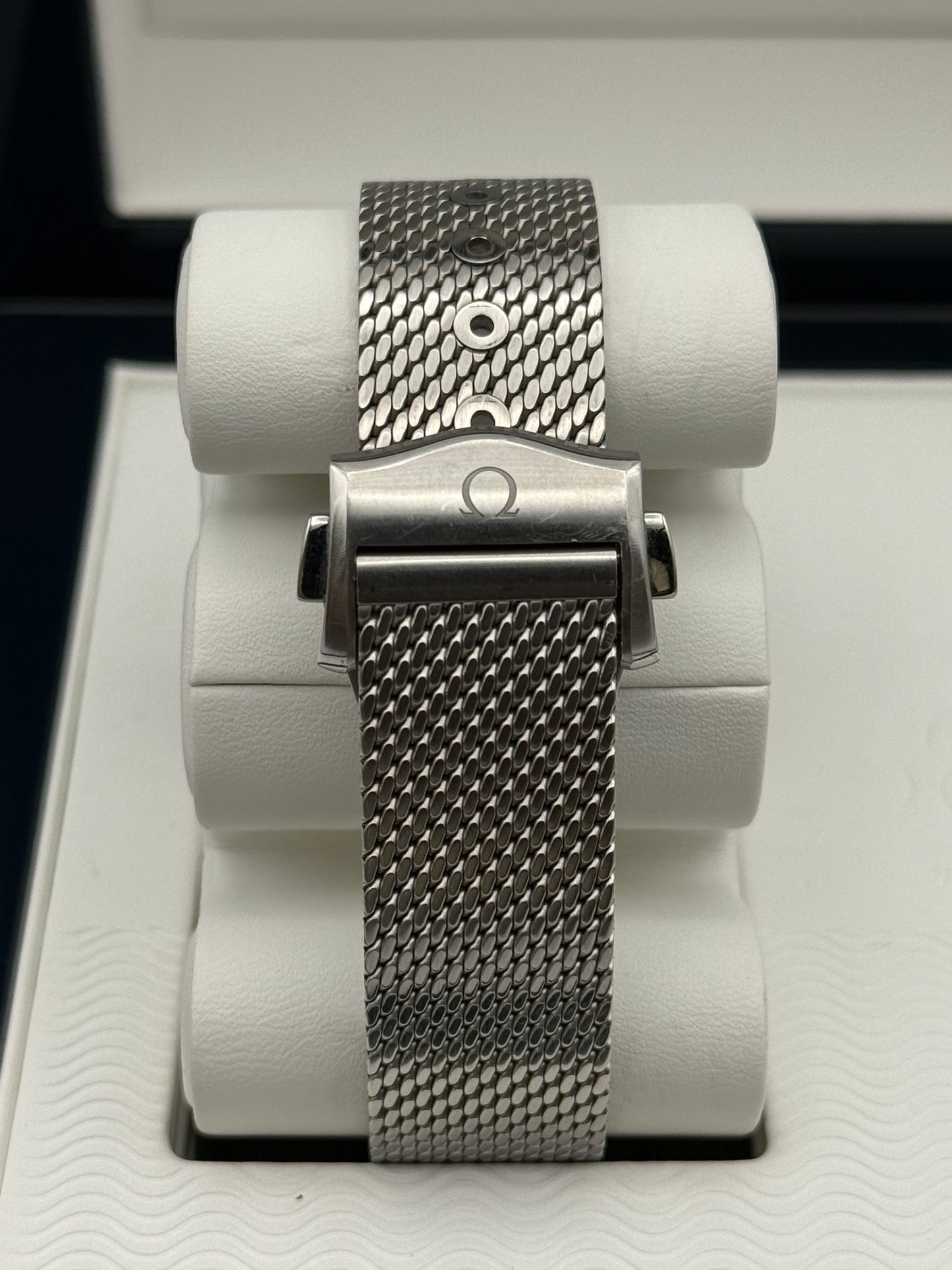 Omega Seamaster Diver 300 M James Bond 60th - 210.30.42.20.03.002