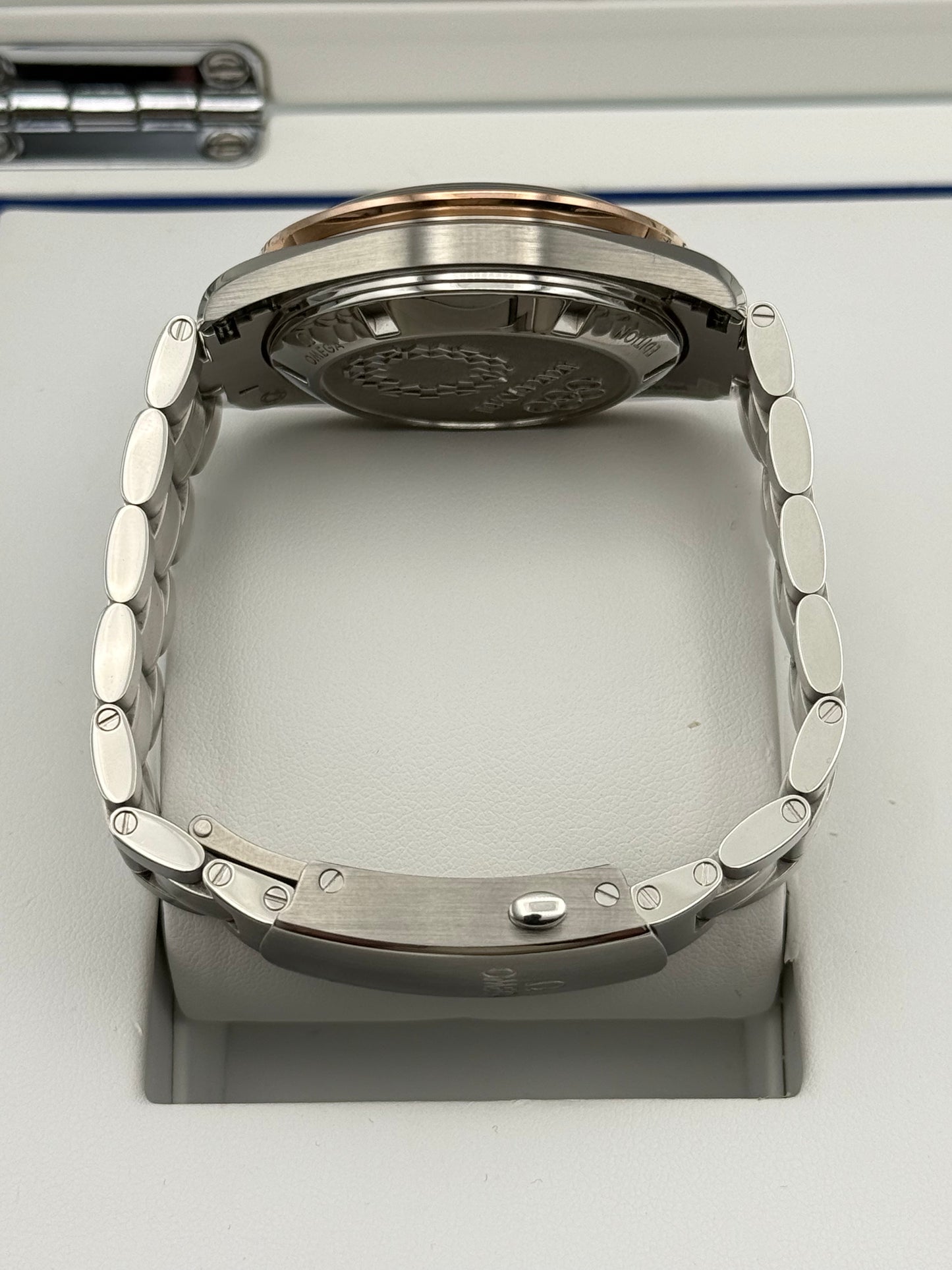 Omega Speedmaster 2020 Tokyo Limited - 522.20.42.30.06.001