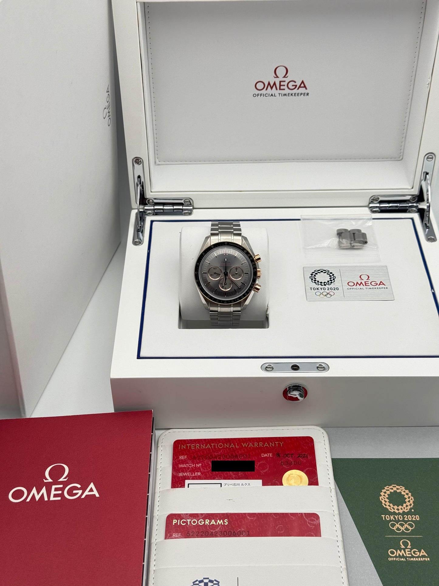 Omega Speedmaster 2020 Tokyo Limited - 522.20.42.30.06.001