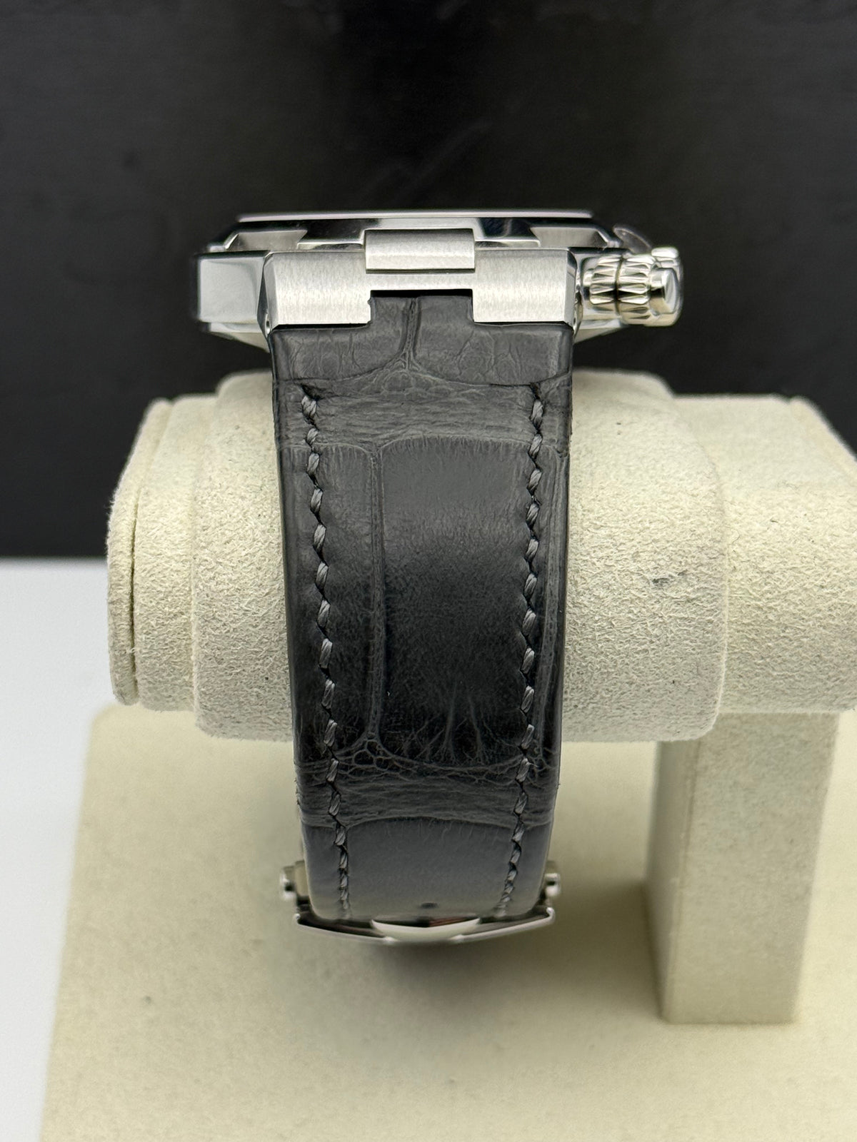 Vacheron Constantin Overseas Chronograph - 49150/000A-9017